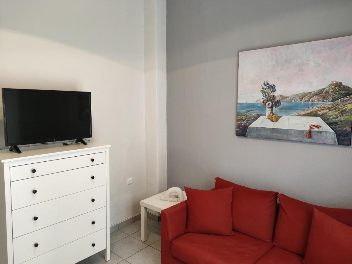 A&B Apartment Néoi Epivátai Exterior foto